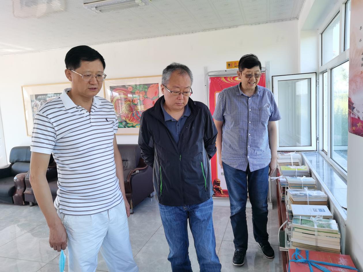 图片2.jpg 图片2.jpg